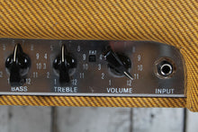 Load image into Gallery viewer, Fender 2020 Blues Junior LTD Lacquered Tweed Electric Guitar Combo Amplifier