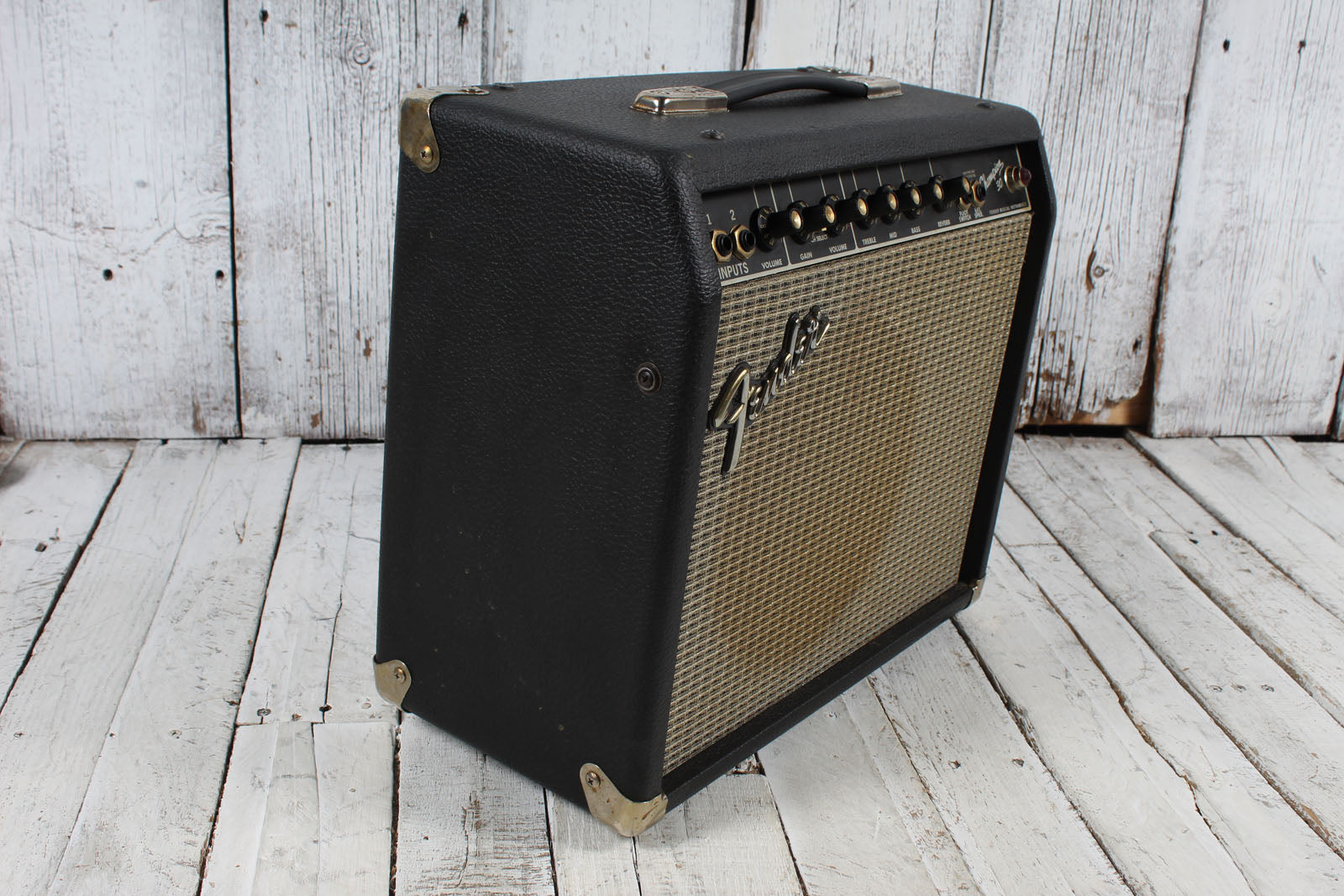 Fender 2001 Champion 30 Electric Guitar Amplifier 30 Watt 1 x 10 Combo Amp