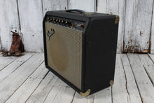 Load image into Gallery viewer, Fender 2001 Champion 30 Electric Guitar Amplifier 30 Watt 1 x 10 Combo Amp