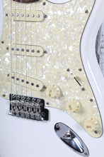 Load image into Gallery viewer, Squier Stratocaster Electric Guitar White Finish with Hardshell Case