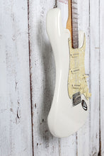Load image into Gallery viewer, Squier Stratocaster Electric Guitar White Finish with Hardshell Case
