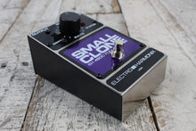 Load image into Gallery viewer, Electro-Harmonix Small Clone Chorus Pedal Electric Guitar Chorus Effects Pedal