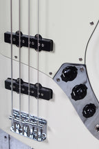 Squier 2025 Affinity Series Jazz Bass Electric Bass Guitar Olympic White