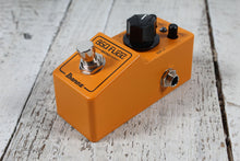 Load image into Gallery viewer, Ibanez 850 Fuzz Mini Pedal Electric Guitar Fuzz Effects Pedal