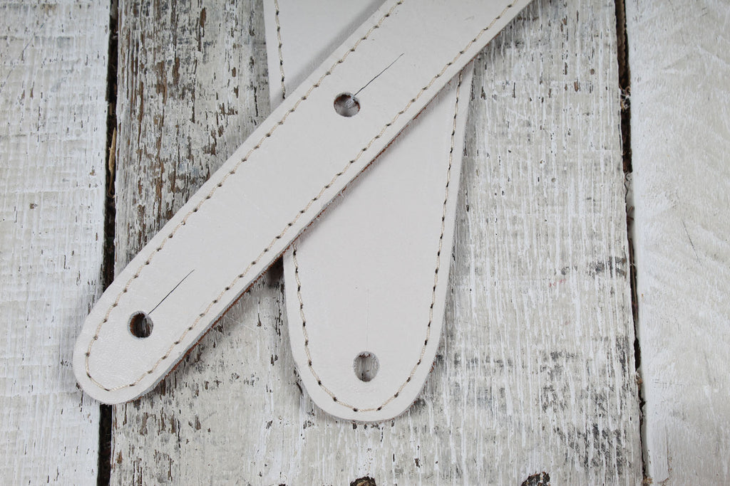 Henry Heller HPCOC-01  2.5 Inch Wide Bone Glove Guitar Strap