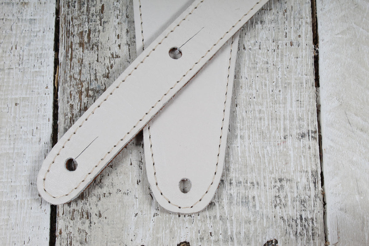 Henry Heller HPCOC-01  2.5 Inch Wide Bone Glove Guitar Strap