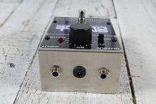 Load image into Gallery viewer, Electro Harmonix Small Clone Electric Guitar Classic Analog Chours Effects Pedal