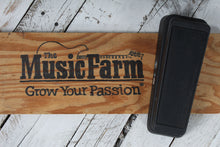 Load image into Gallery viewer, Dunlop GCB95F Cry Baby Classic Wah Pedal Electric Guitar Wah Effects Pedal