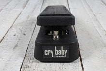 Load image into Gallery viewer, Dunlop GCB95F Cry Baby Classic Wah Pedal Electric Guitar Wah Effects Pedal