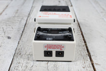Load image into Gallery viewer, Boss TU-3 Chromatic Tuner Electric Guitar and Bass Multi-Mode Effects Pedal