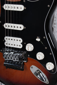 Fender 2020 Player Stratocaster HSS Floyd Rose Electric Guitar Sunburst w Case
