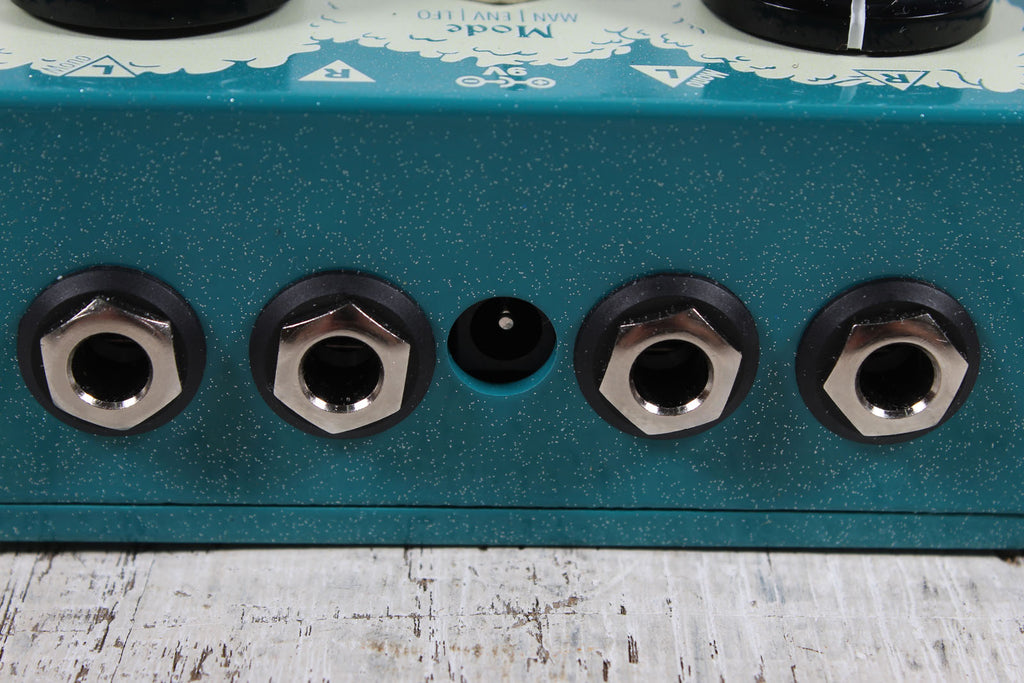 EarthQuaker Devices Towers V1 Pedal Electric Guitar Reverb Effects Pedal