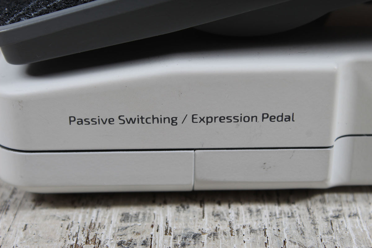 Hotone Audio Ampero II Press Passive Switching / Expression Guitar Effects Pedal