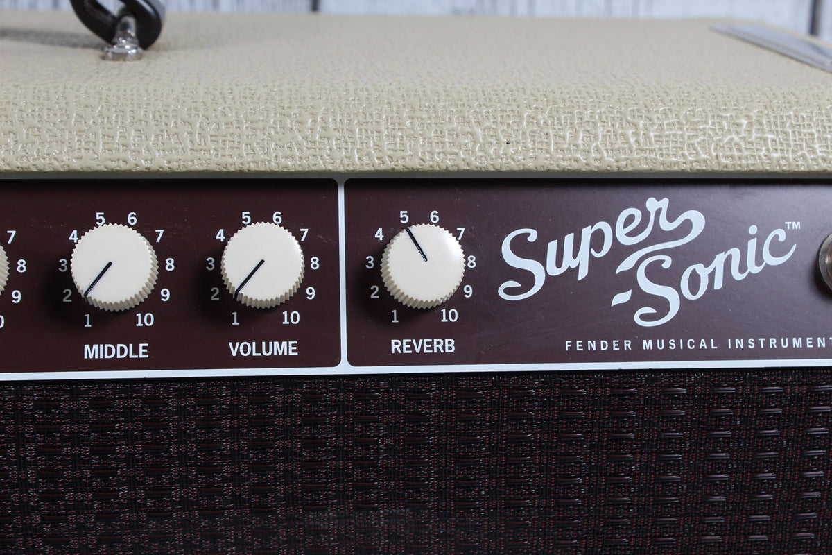 Fender 2016 Super-Sonic 22 Electric Guitar Amplifier Head w Cover & Footswitch
