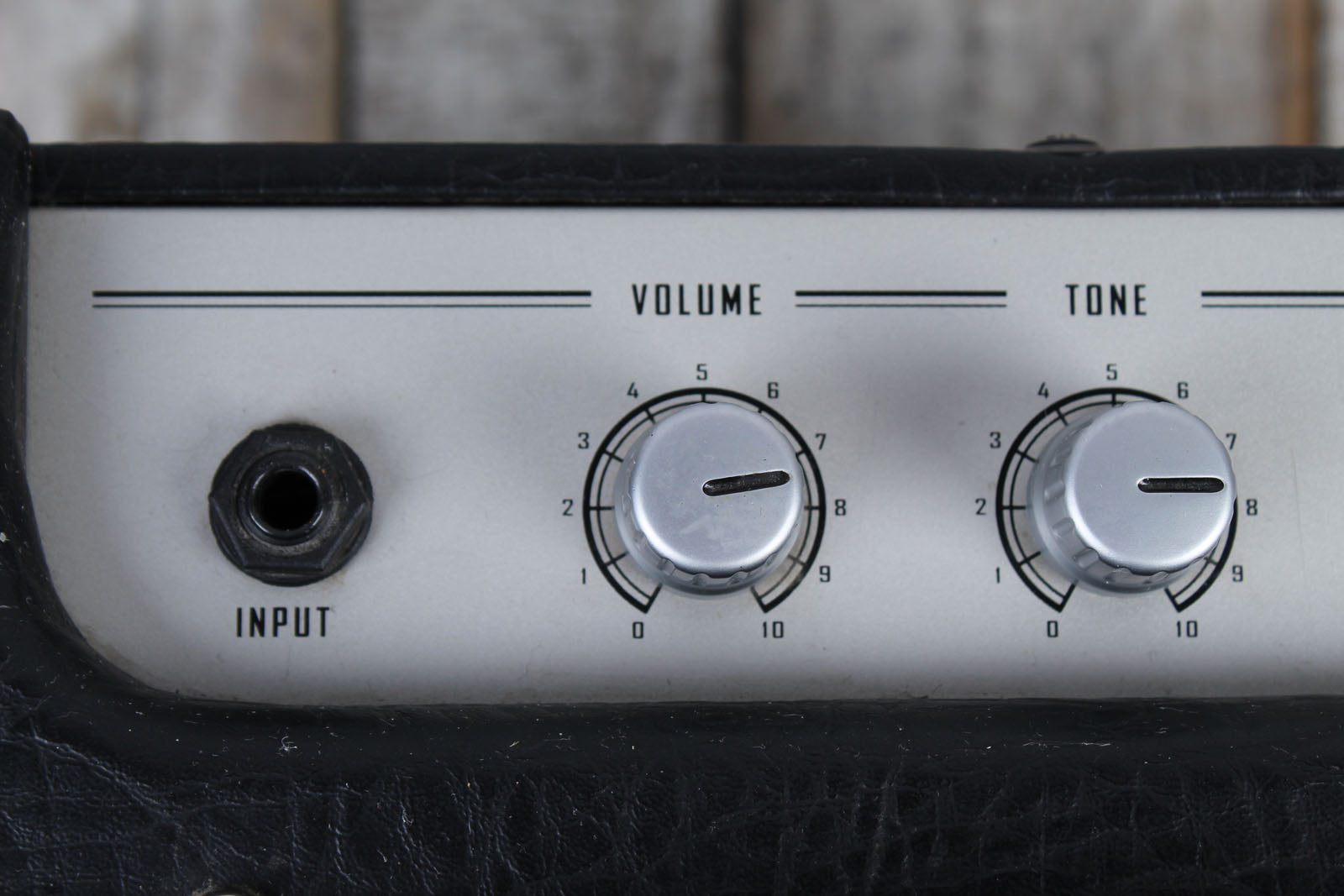 Crate V5 Electric Guitar Combo Amplifier with Manual and Amp Cover