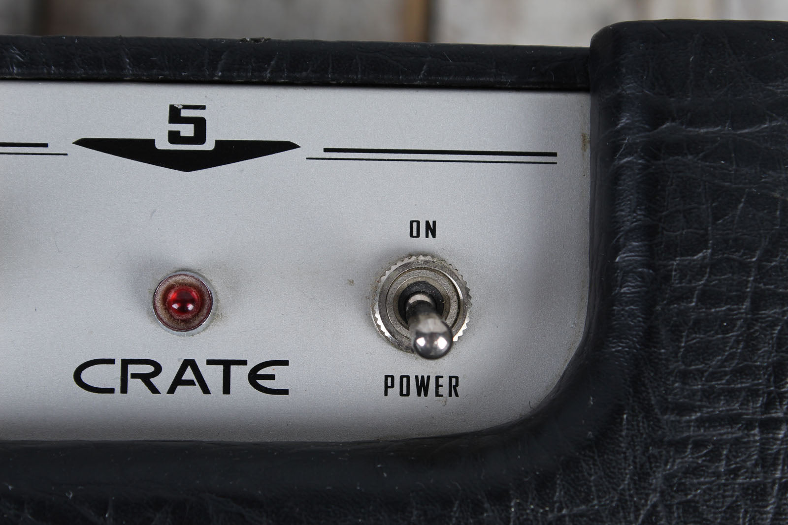 Crate V5 Electric Guitar Combo Amplifier with Manual and Amp Cover