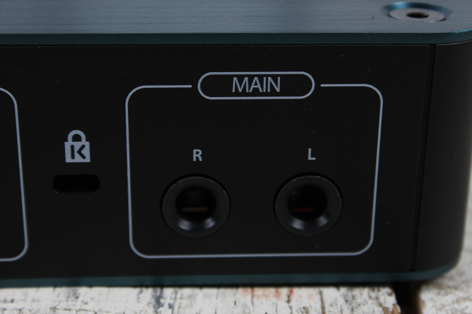 PreSonus AudioBox iOne Bus Powered USB 2.0 / iPad Audio Interface