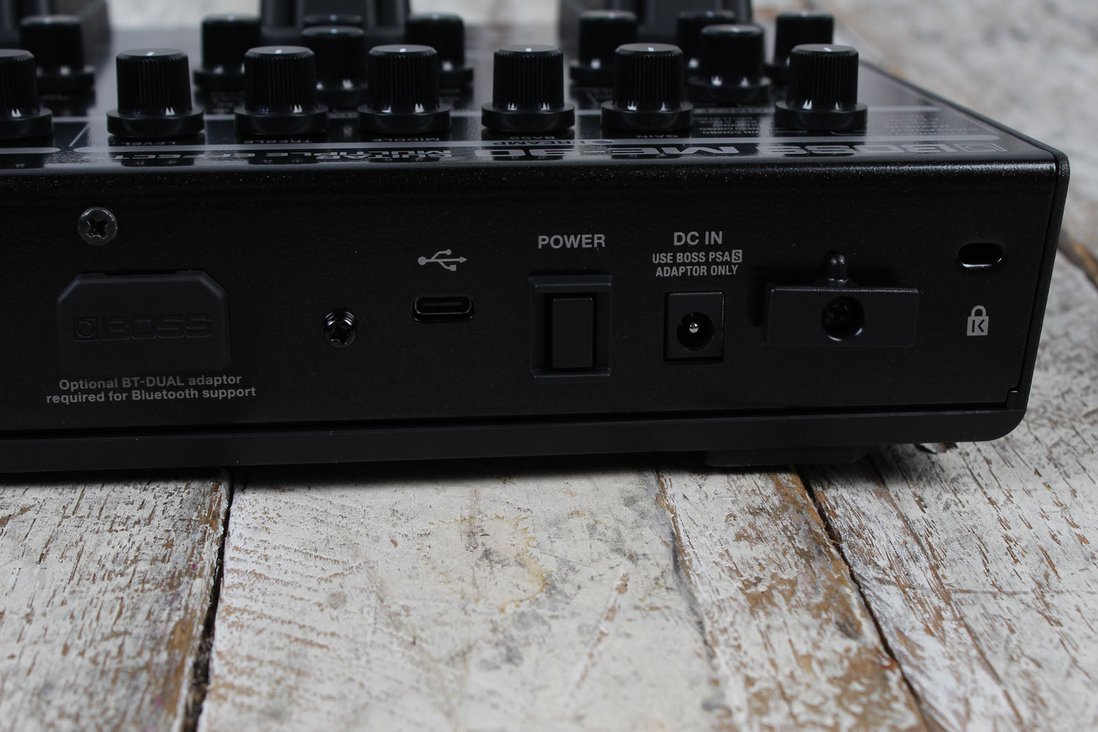 Boss ME-90 Multi Effects Electric Guitar Effects Pedal and Expression Pedal ME90