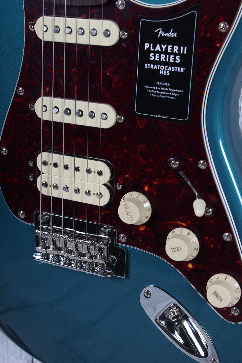 Fender 2026 LTD Player II Stratocaster HSS Electric Guitar Ocean Turquoise