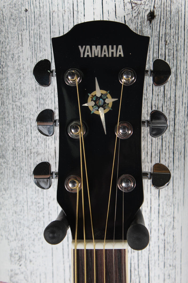 Yamaha  CPX600 Medium Jumbo Cutaway Acoustic Electric Guitar Black Finish