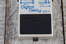 Load image into Gallery viewer, Boss DD-7 Digital Delay Electric Guitar Delay Effects Pedal with Expanded Delay