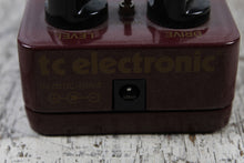 Load image into Gallery viewer, TC Electronic MojoMojo Overdrive Electric Guitar Effects Pedal with Box