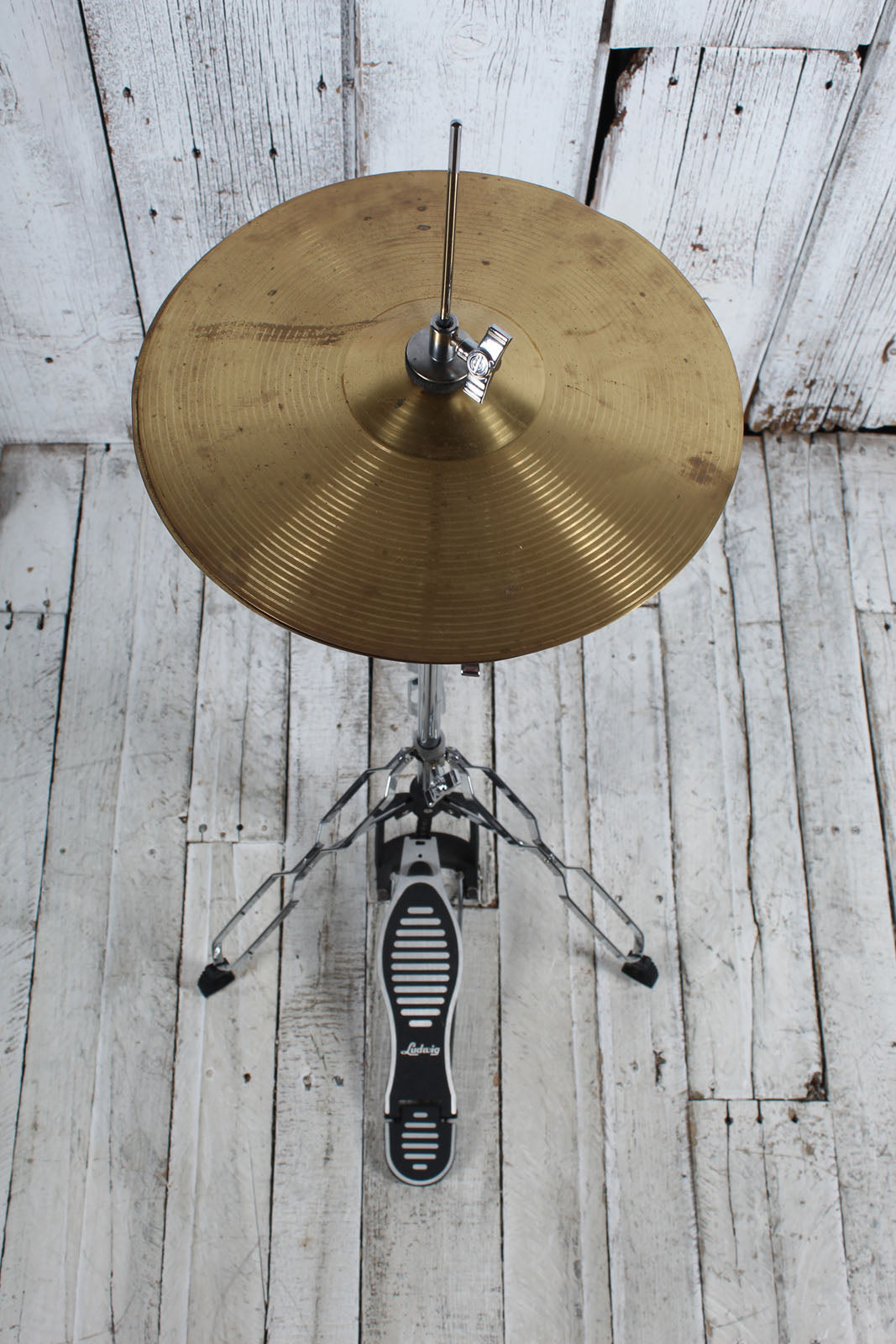 Ludwig BackBeat Drum Kit 5 Piece Drum Kit with Hardware and Cymbals