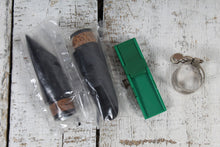 Load image into Gallery viewer, Selmer CL300 Student Clarinet with Hardshell Case