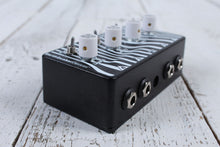 Load image into Gallery viewer, EarthQuaker Four to One Mixer Pedal Mixer Guitar Pedal with 4 Level Controls