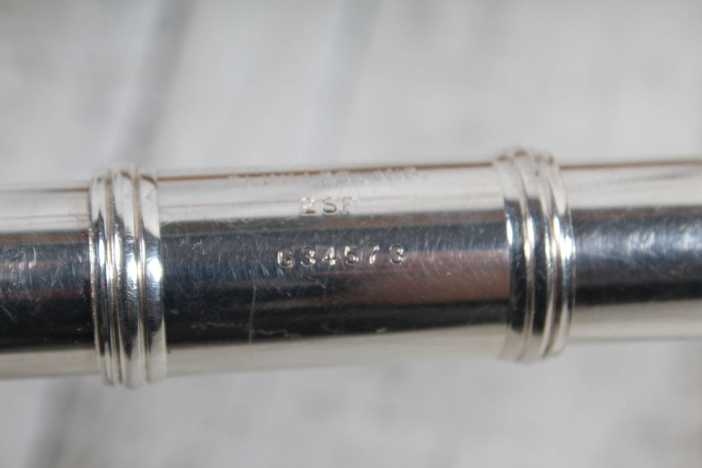 Gemeinhardt 2SP Silver Plated Student Flute Made in the USA with Hardshell Case