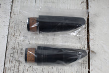 Load image into Gallery viewer, Yamaha YCL20 Clarinet Bb Student Clarinet with Hardshell Case