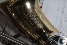 Load image into Gallery viewer, Selmer Bundy II Alto Saxophone Student Sax with Hardshell Case