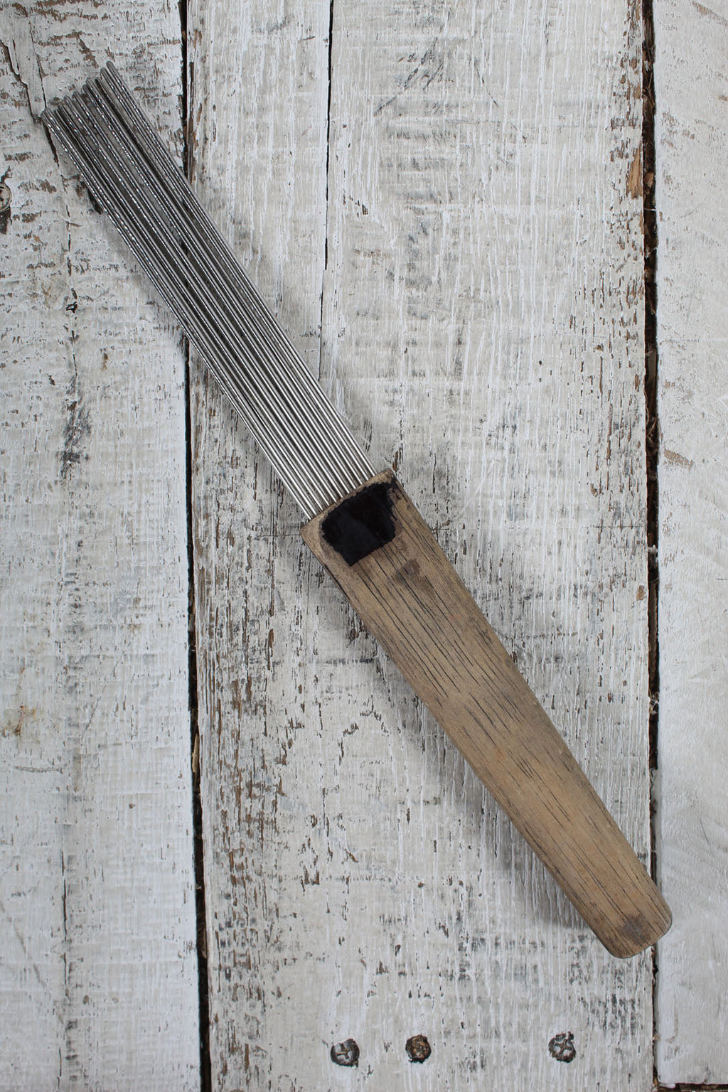 D'Luca Professional Large Stainless Steel Guiro with Scraper