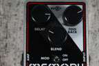 Electro Harmonix Memory Toy Analog Delay Pedal with Modulation Electric Guitar Analog Delay Effects Pedal