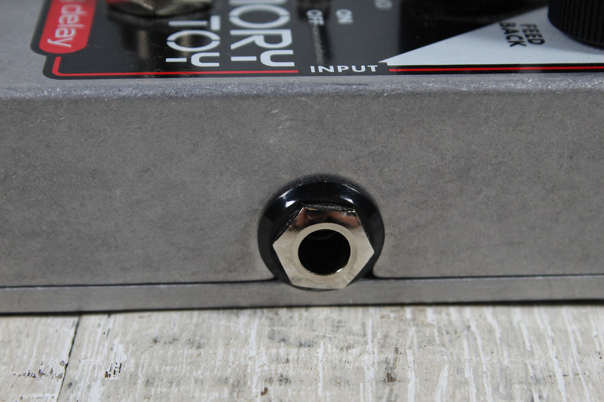 Electro Harmonix Memory Toy Analog Delay Pedal with Modulation Electric Guitar Analog Delay Effects Pedal