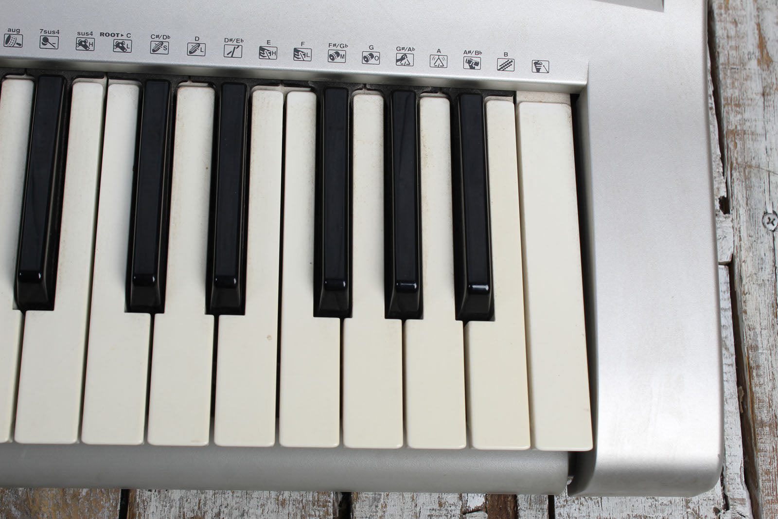 Yamaha PSR-E303 Portable Keyboard 61 Key Digital Piano with Power