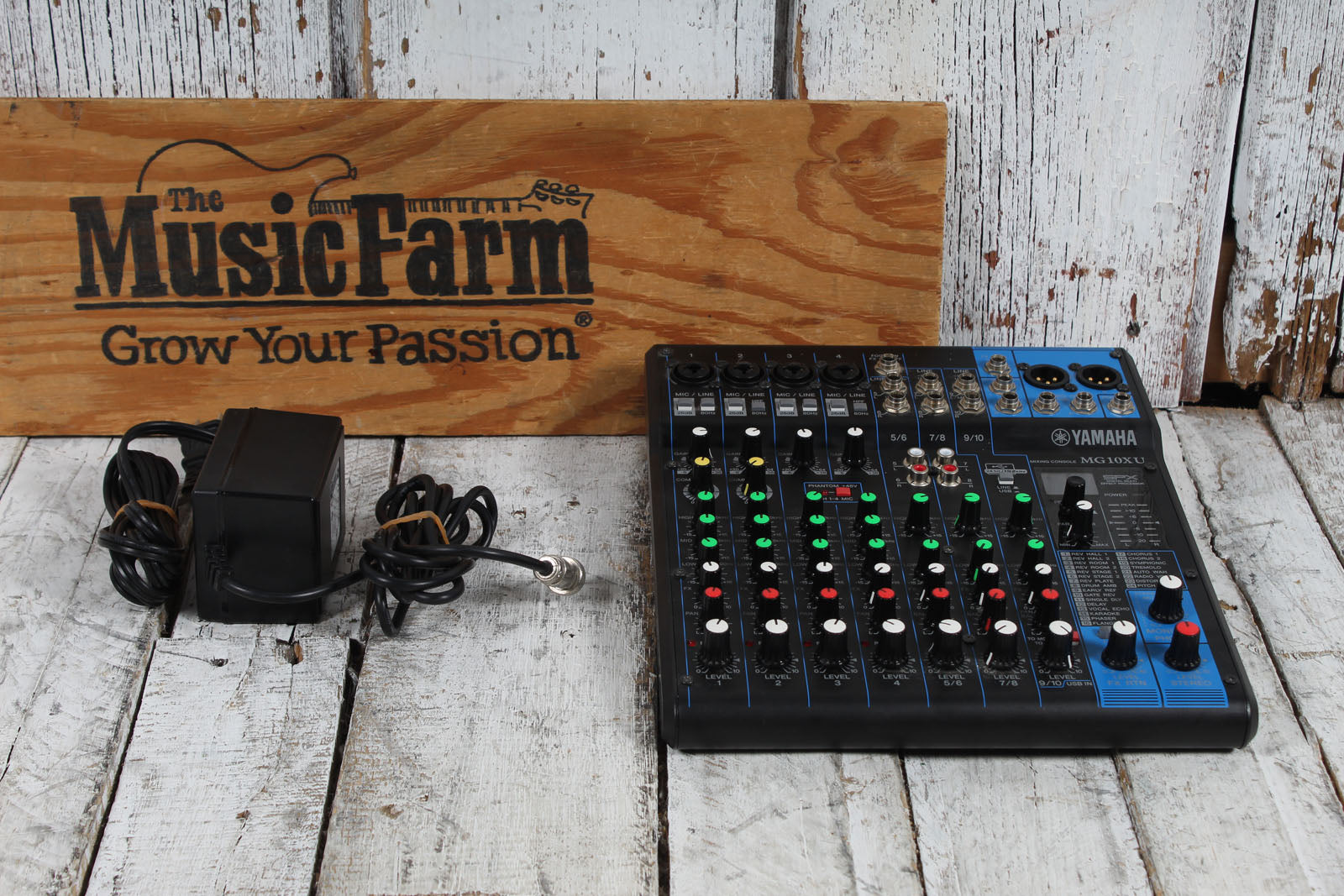 Yamaha MG10XU 10 Channel Analog Stereo Mixer with 4 Mic Preamps USB and Effects Secondary image