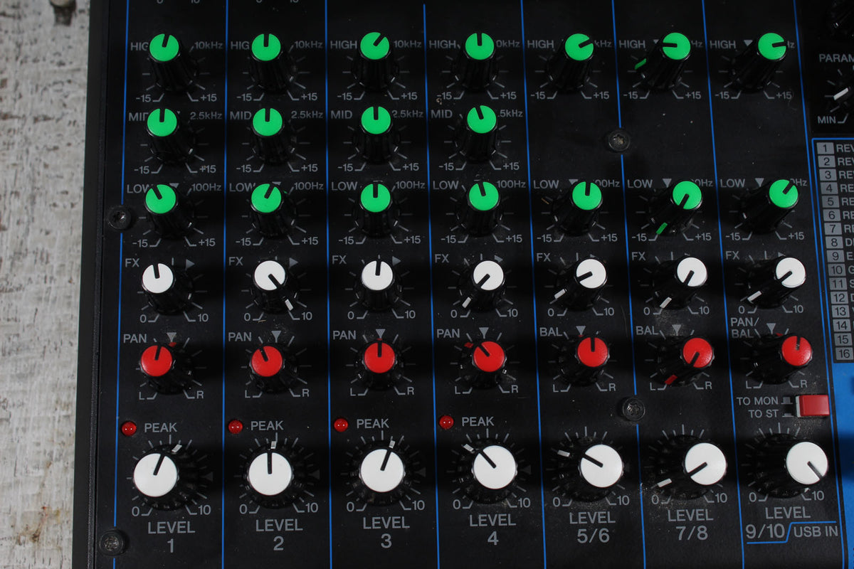 Yamaha MG10XU 10 Channel Analog Stereo Mixer with 4 Mic Preamps USB and Effects