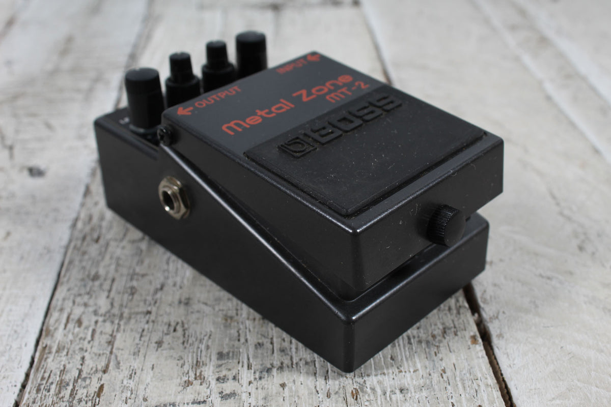 Boss MT-2 Metal Zone Distortion Pedal Electric Guitar Distortion Effects Pedal