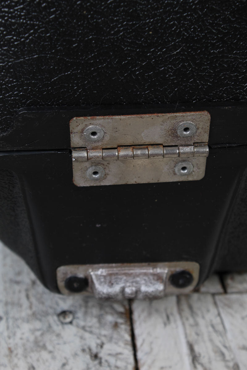 Ludwig 14 Inch Snare Hard Case for 14 Inch Snare Drums