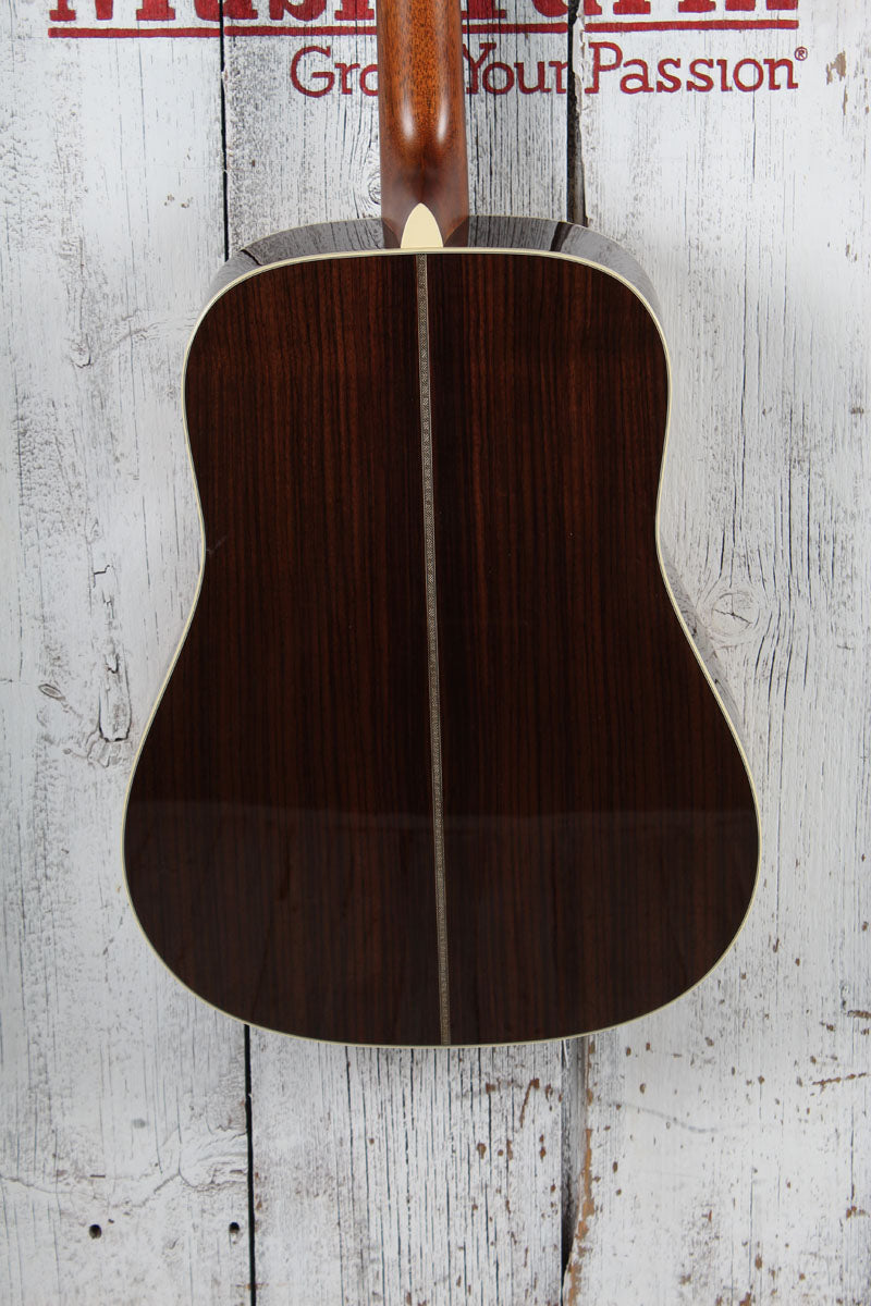 Martin D-28 Billy Strings Signature Acoustic Guitar Natural with Hardshell Case