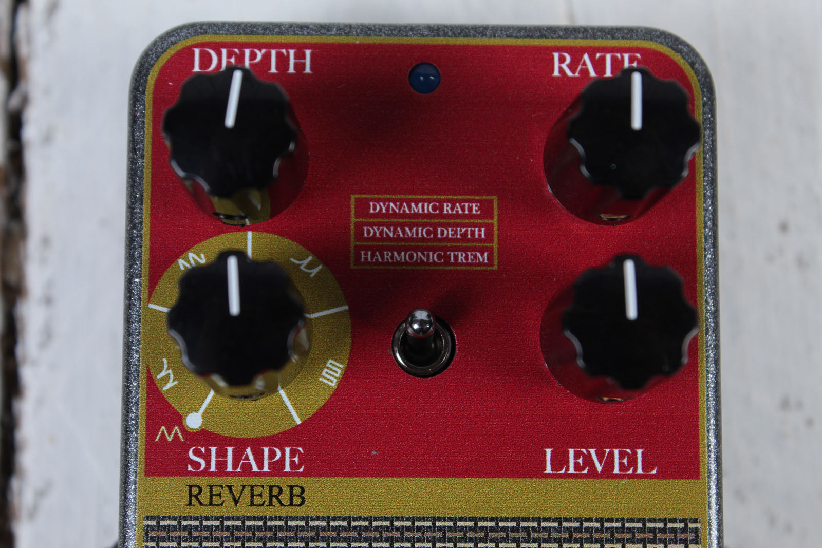 Keeley Dynatrem Dynamic Tremolo Pedal Electric Guitar Tremolo Effects Pedal