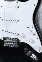 Load image into Gallery viewer, Fender Squier Affinity Series Stratocaster Electric Guitar Black Finish