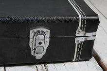 Load image into Gallery viewer, Dean DHS Z Deluxe Hardshell Case to Fit Dean Z Solid Body Electric Guitars