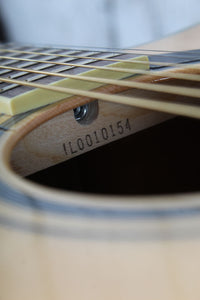 Yamaha FSX820C Concert Cutaway Acoustic Electric Guitar Natural Gloss Finish