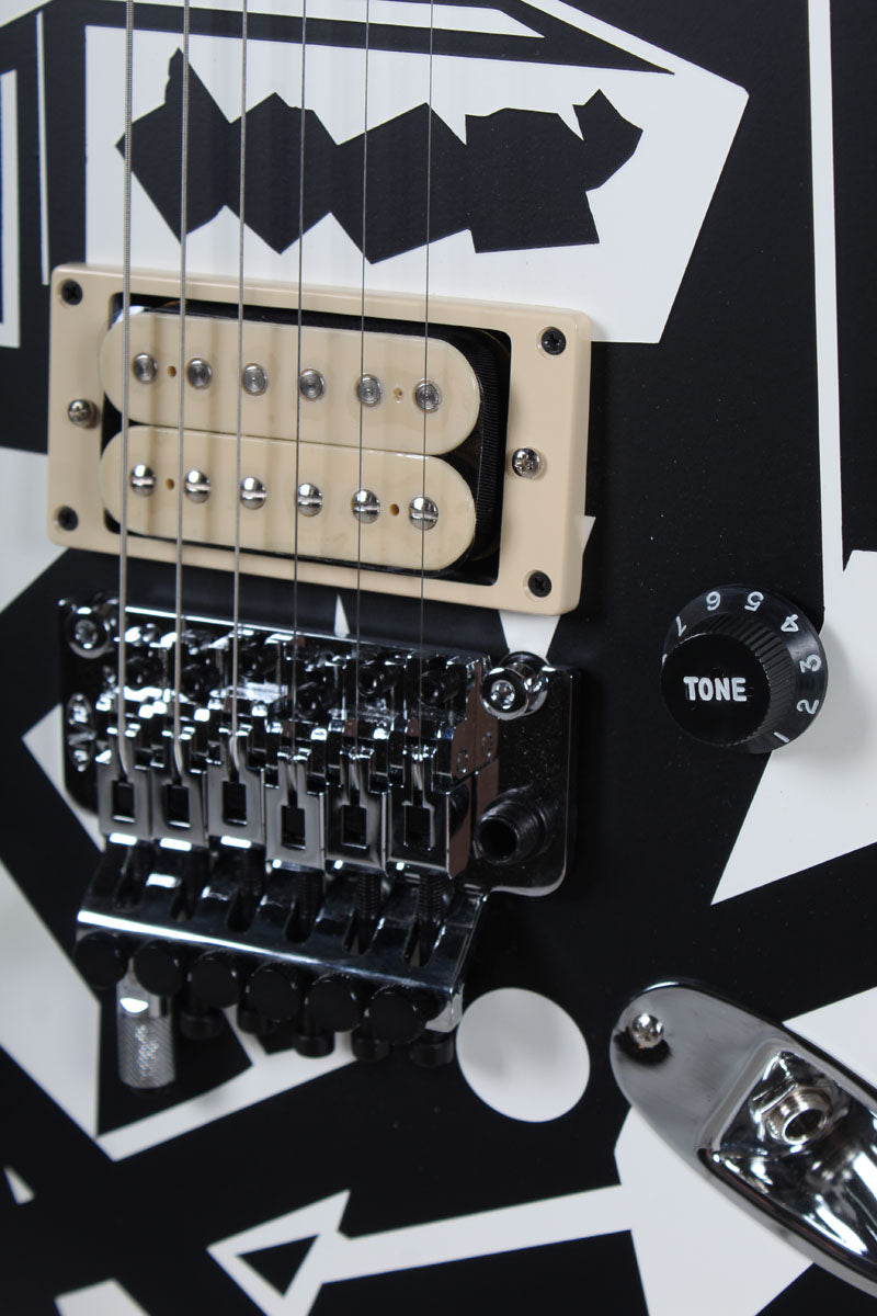 EVH Striped Series Shapes Electric Guitar White and Black with Gig Bag