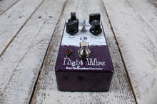 Load image into Gallery viewer, EarthQuaker Night Wire Harmonic Tremolo Electric Guitar Tremolo Effects Pedal
