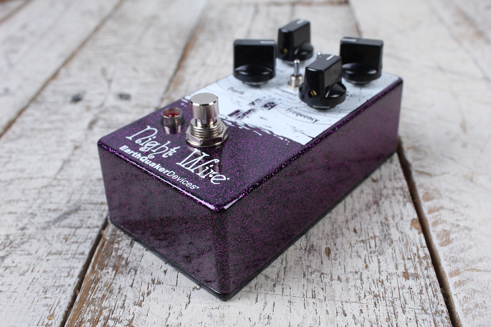 EarthQuaker Night Wire Harmonic Tremolo Electric Guitar Tremolo Effects Pedal