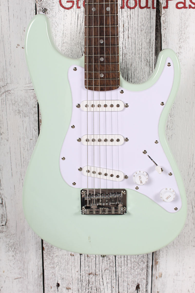 Squier 2024 FSR Mini Stratocaster Electric Guitar 22.75 Inch Scale Surf Green Main image