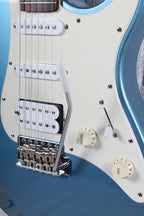Yamaha PAC112J Pacifica Solid Body Electric Guitar Lake Placid Blue w Gig Bag